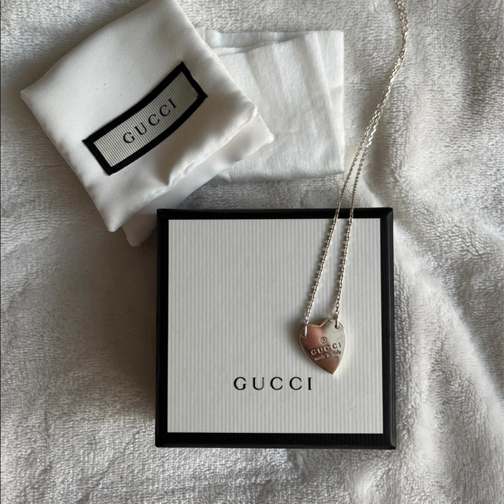 Gucci heart necklace